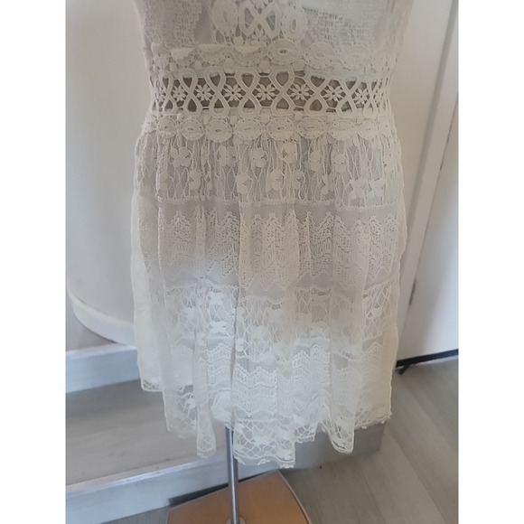 Windsor Lace Ruffled Scalloped Layered High Neck Dress M Romantic Feminine Balle - Picture 3 of 11